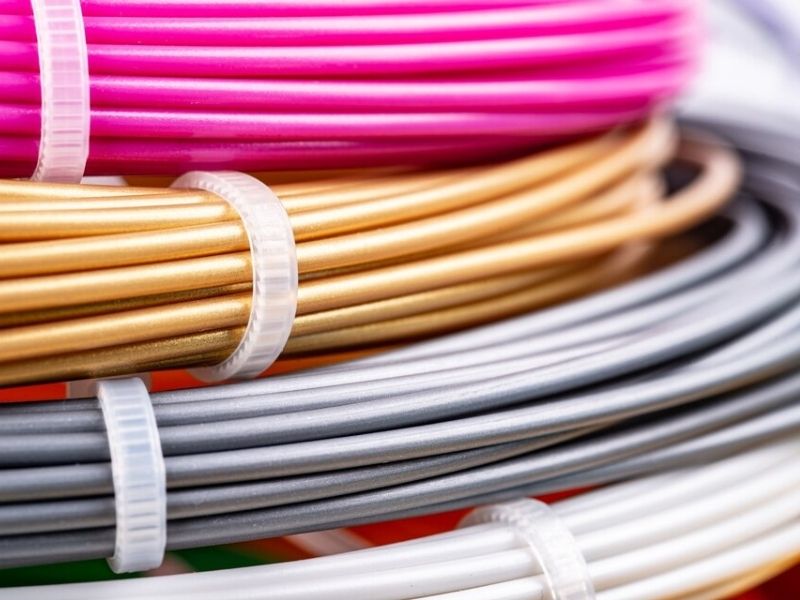 کابل افشان استاندارد چه ویژگی‌هایی دارد؟